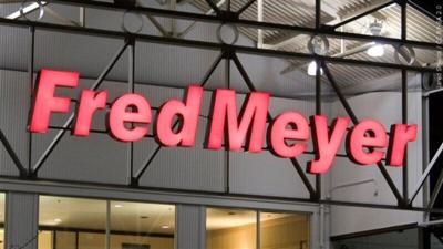 Fred Meyer administers COVID-19 boosters and flu vaccinations