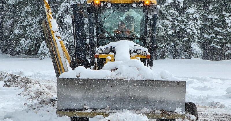 ODOT crews work to clear southern Oregon snow | | kdrv.com