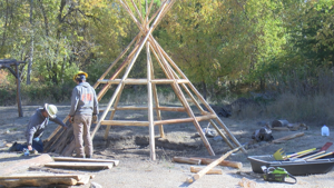 Inter-Tribal Crews Reconstruct Traditional Indigenous Summer Home in Medford-Klamath Falls Region
