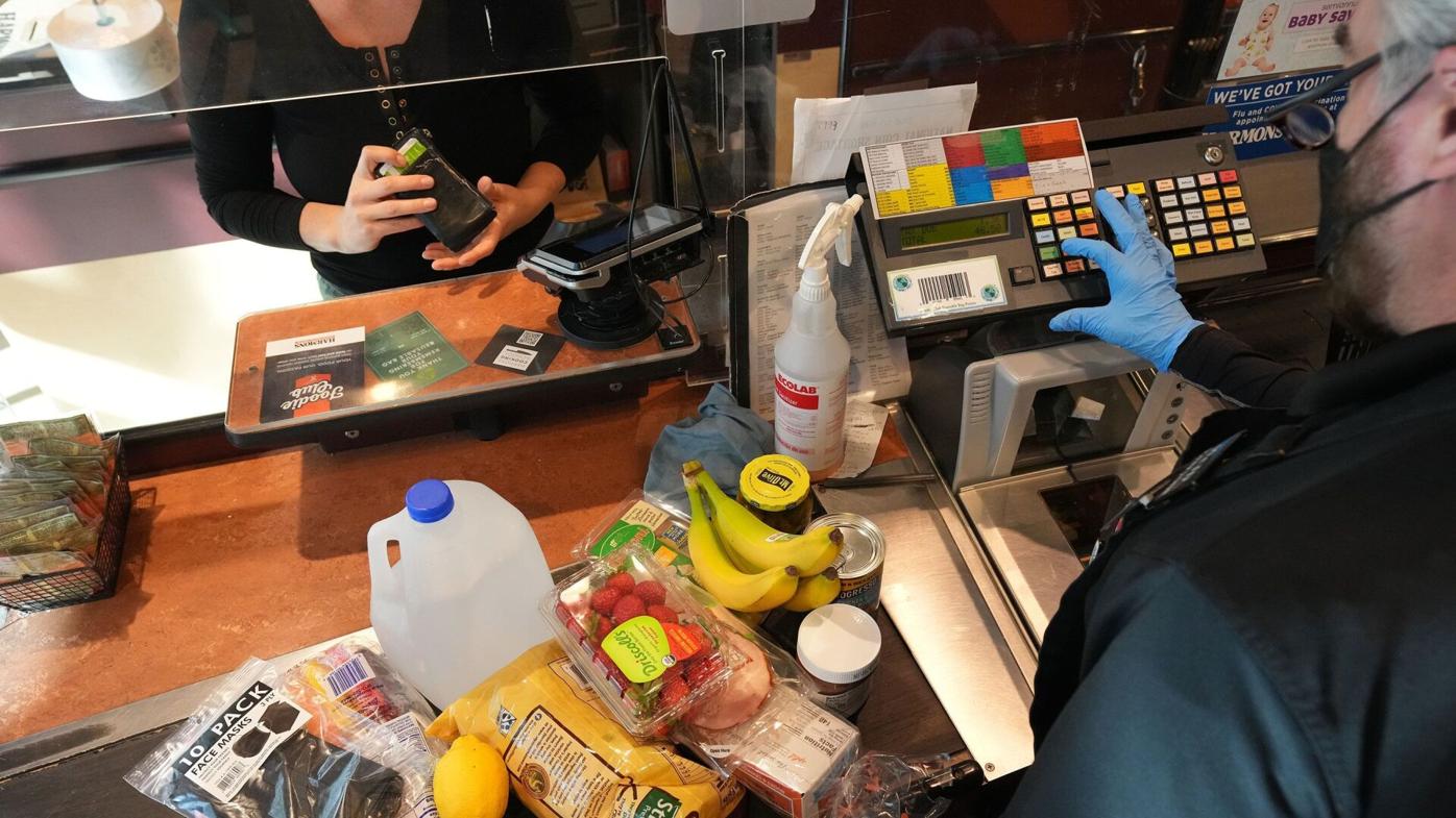 Minimum wage workers in these states and localities just got a raise |  National | kdrv.com