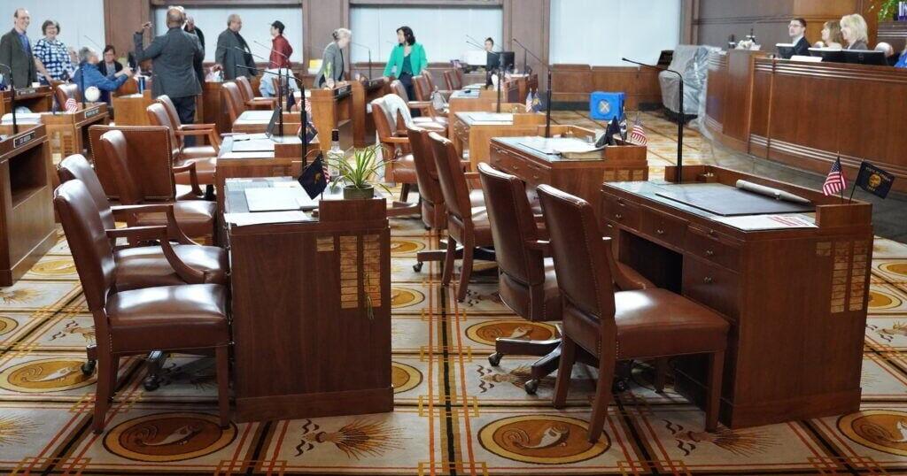 Oregon Senate approves bill to move transportation referendum to May ballot