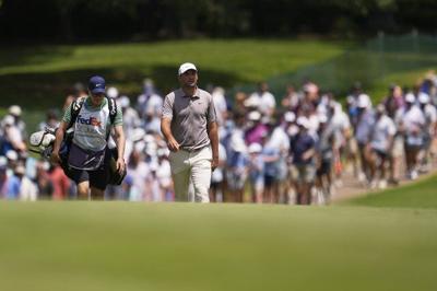Scheffler turns to fill-in when caddie Ted Scott leaves for family emergency