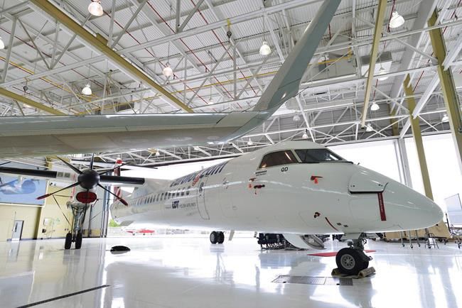 SpiceJet orders up to 50 Bombardier Q400 turbo-props SpiceJet orders up to 50 Bombardier Q400 turbo-props