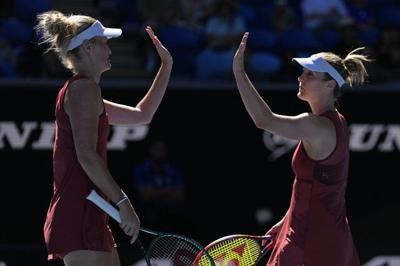 Ottawa's Dabrowski and New Zealand's Routliffe advance to Cincinnati Open final
