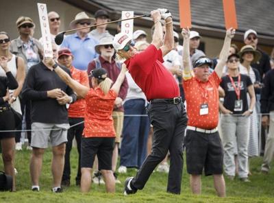 Jimenez leads Green by one after two rounds at Rogers Charity Classic