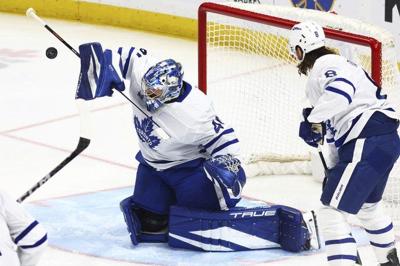 NHL roundup: Maple Leafs clinch Atlantic Division title with win over Sabres