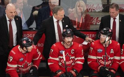McDavid, Crosby headline Canadaѻý Olympic men's hockey camp roster for Milan