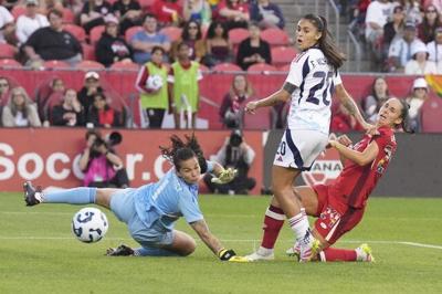 Canada scores four late goals to defeat Costa Rica 4-1 in women's soccer friendly
