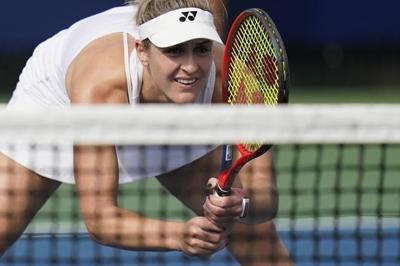 Ottawa's Dabroswki, Mexico's Olmos stay alive in WTA Finals doubles tournament