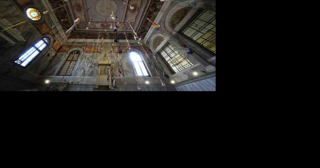 Maurizio Cattalan, Zoe Saldana join iconoclastic Vatican Biennale exhibition inside women's prison | National Entertainment - Vimarsana News