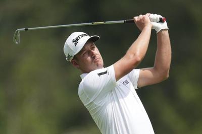 Knapp makes PGA Tour history at Rocket Classic, trails 2nd-round leaders Kirk, Knowles and Putnam