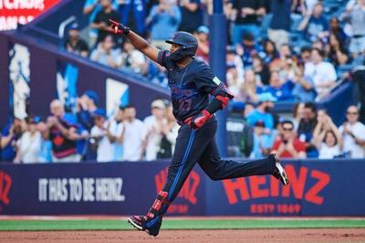 Witt, Wacha push Royals to 9-3 win over Blue Jays