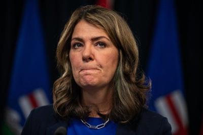 Immigration, pension: A look at survey questions put forward by Alberta Next panel