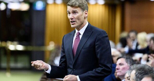 Robertson calls on provinces to boost funding for transitional housing