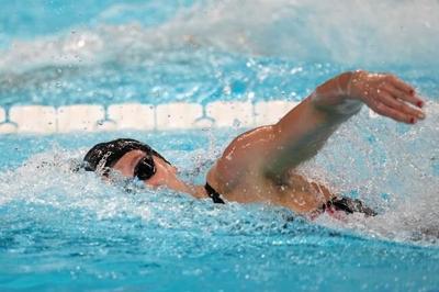 Canada's Summer McIntosh wins silver in women's 400-metre freestyle