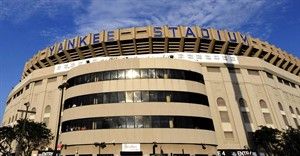 Iconic Yankee Stadium sign up for auction