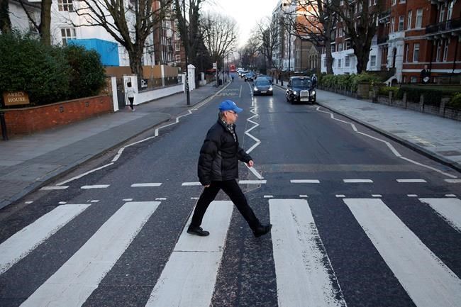 Top 5 Tips For The Beatles Abbey Road Crossing In London!