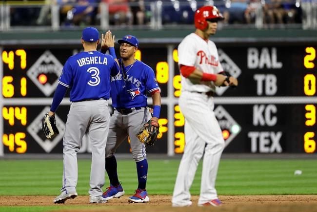 Hoskins hits 3-run double, Phillies beat Blue Jays 5-1