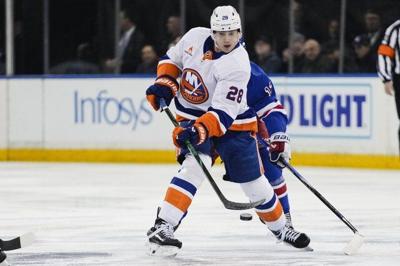Wild trade for Tarasenko, Isles sign Romanov to 8-year deal on eve of NHL free agency