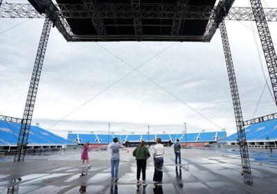 Leaving first show at Toronto's new Rogers Stadium was a 'nightmare': concertgoer