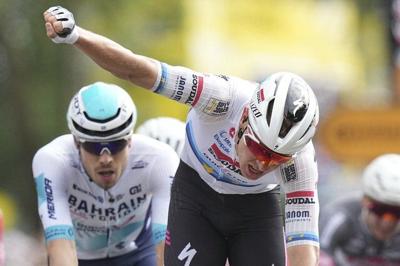 Tour de France: Belgian rider Merlier wins third stage, Pogačar finishes safely