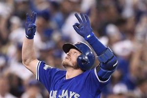 Josh Donaldson wins AL MVP