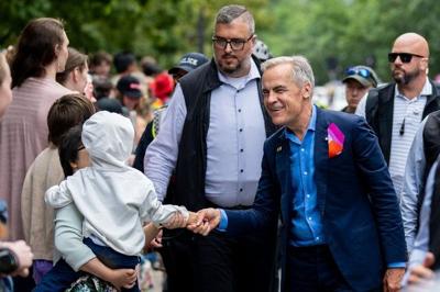 Prime Minister Mark Carney's ѻý visit expected to continue Monday in Nanaimo area