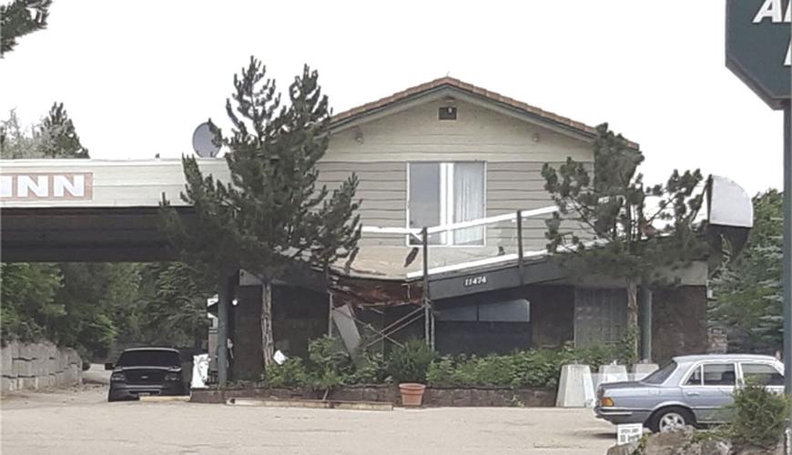 Lakeside Inn
