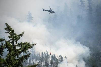 Wildfire looming over Squamish, B.C., quadruples in size