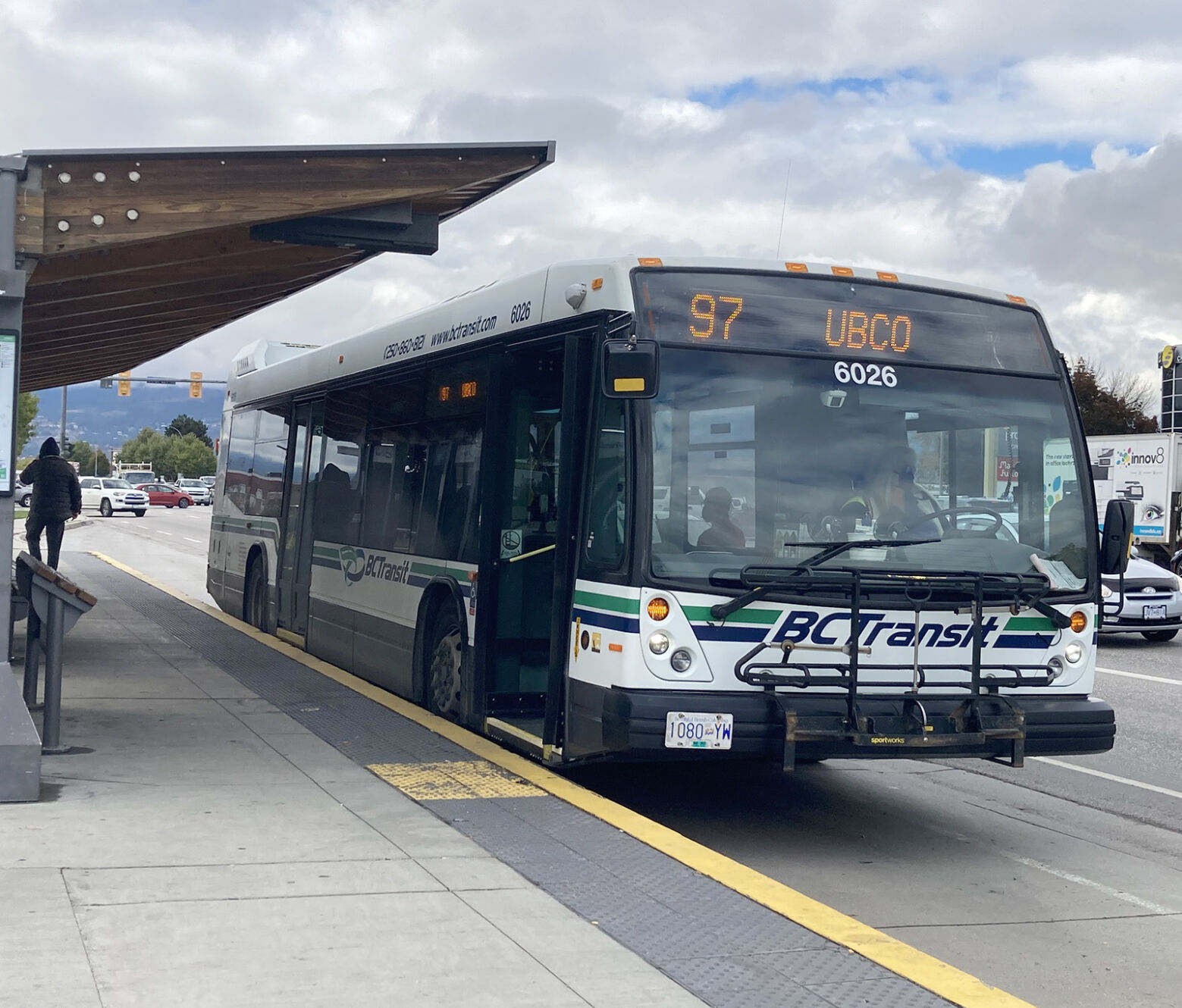 Kelowna bus drivers get trained, then quit - union | News ...
