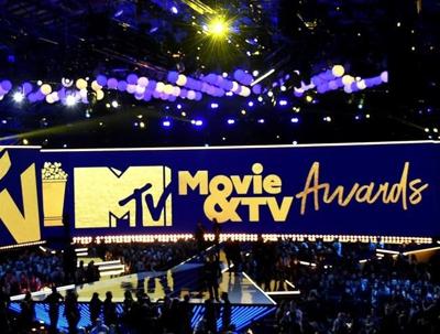 Leslie Jones to host the MTV Movie & TV Awards next month