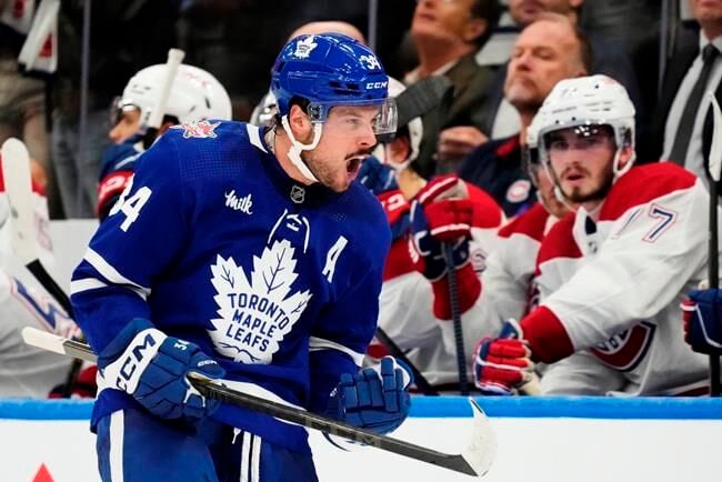 O'Reilly's hat trick, Marner's career-high 5 assists power Maple