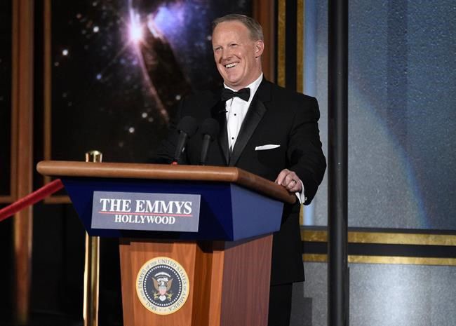 Emmy audience adores Parton, Fonda and Tomlin Emmy reunion