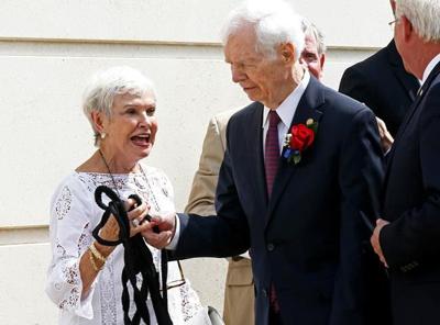 Former US Sen. Thad Cochran, 'Quiet Persuader,' dies at 81