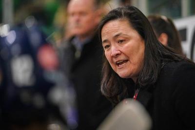 Vicky Sunohara returns as head coach of Canadian women's under-18 hockey team