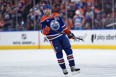 Fans in McDavid's hometown of Newmarket, Ont., show support for favourite son