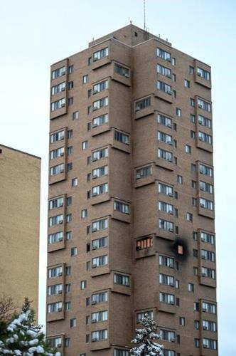 5 dead, 3 hurt in ‘devastating’ Minneapolis high-rise fire | World News ...