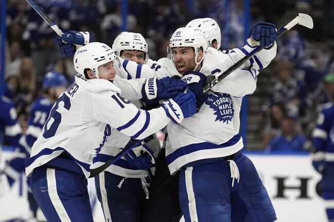 Lightning down Maple Leafs 4-2 to force Game 6 on Saturday in