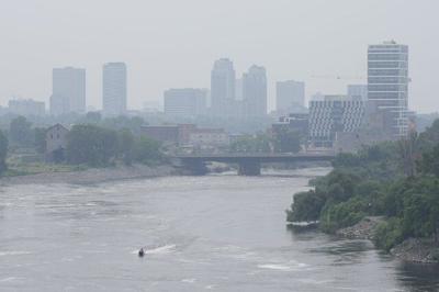 Forecasters predict Prairie wildfire smoke could cause hazy skies across Canada