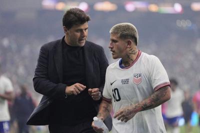 Coach faults officials for 3 calls he said caused U.S. loss to Mexico in Gold Cup final
