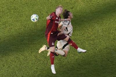Toronto FC recovers from sluggish start to draw New York Red Bulls 1-1