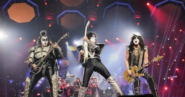 Review: The long Kiss goodbye ends at New York's Madison Square Garden, but Kiss avatars loom - Vimarsana News