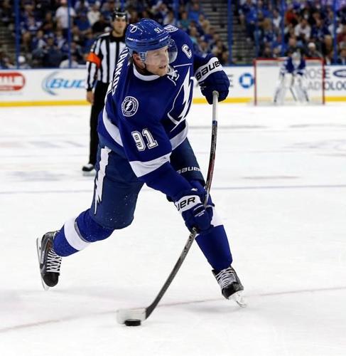 Tampa Bay Lightning C Steven Stamkos to have his number retired by
