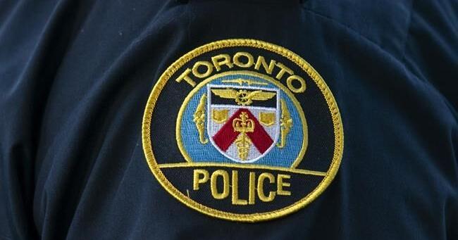 Toronto police lay murder charge after man falls from downtown balcony - Vimarsana News
