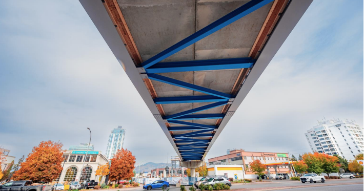 Putin partly to blame for Kelowna bridge cost, Mayor Dyas says