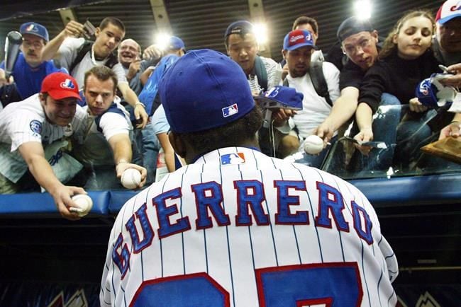 Pedro Martinez had a front-row seat as Vladimir Guerrero got his Hall of  Fame career going - The Boston Globe