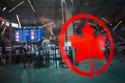In the news today: Air Canada flight cancellations, Alberta's third summer town hall