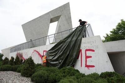 Man charged with vandalism of National Holocaust Monument