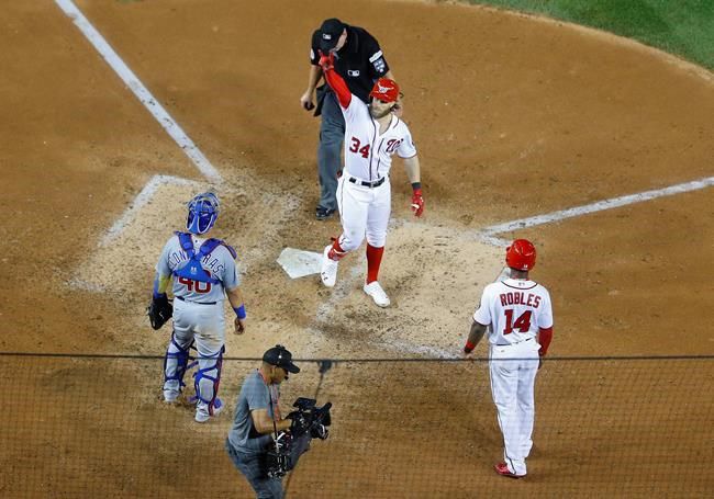 Anthony Rizzo Had Wrigley Field Roaring for his 14-Pitch At-Bat