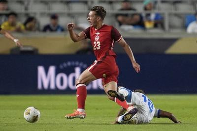 Canadian men down El Salvador in ill-tempered, chaotic game at CONCACAF Gold Cup
